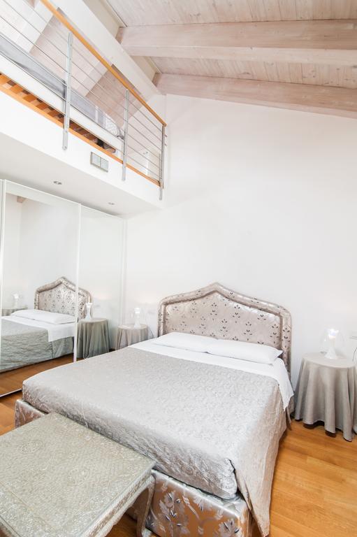 Ca Degli Archi Apartment Venesia Bagian luar foto
