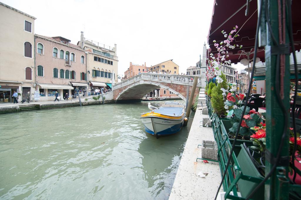 Ca Degli Archi Apartment Venesia Bagian luar foto
